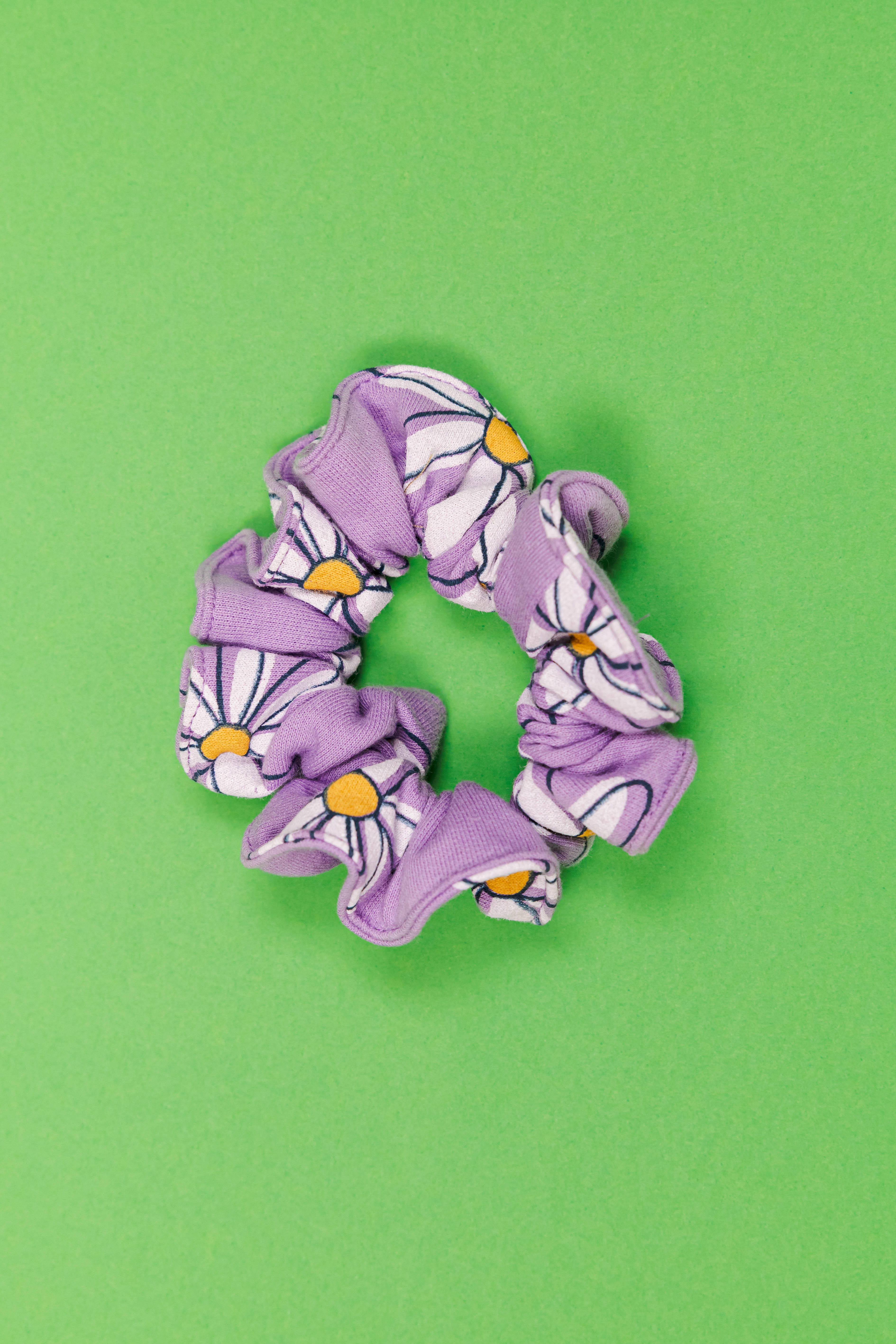 Big daisy scrunchies