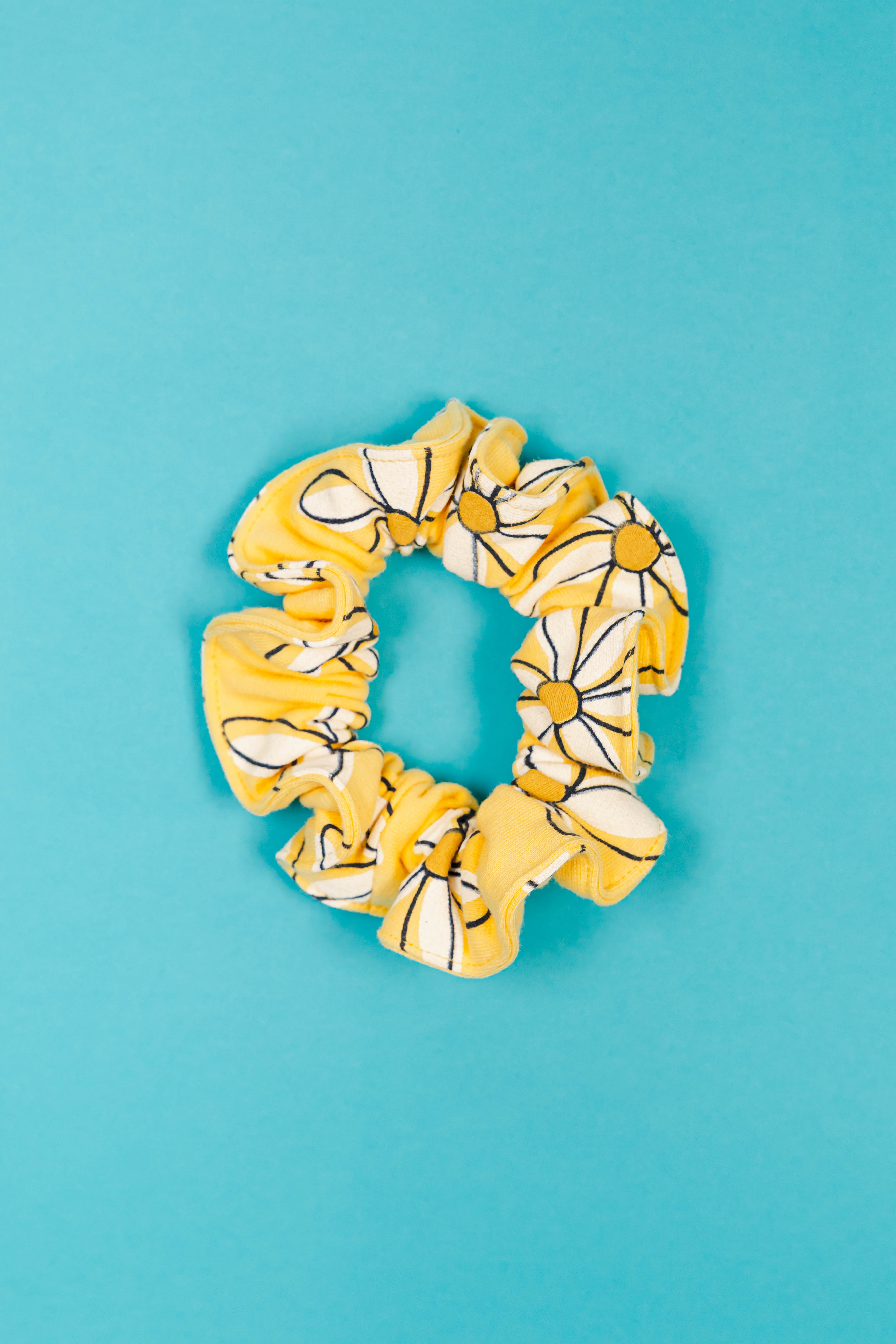 Big daisy scrunchies