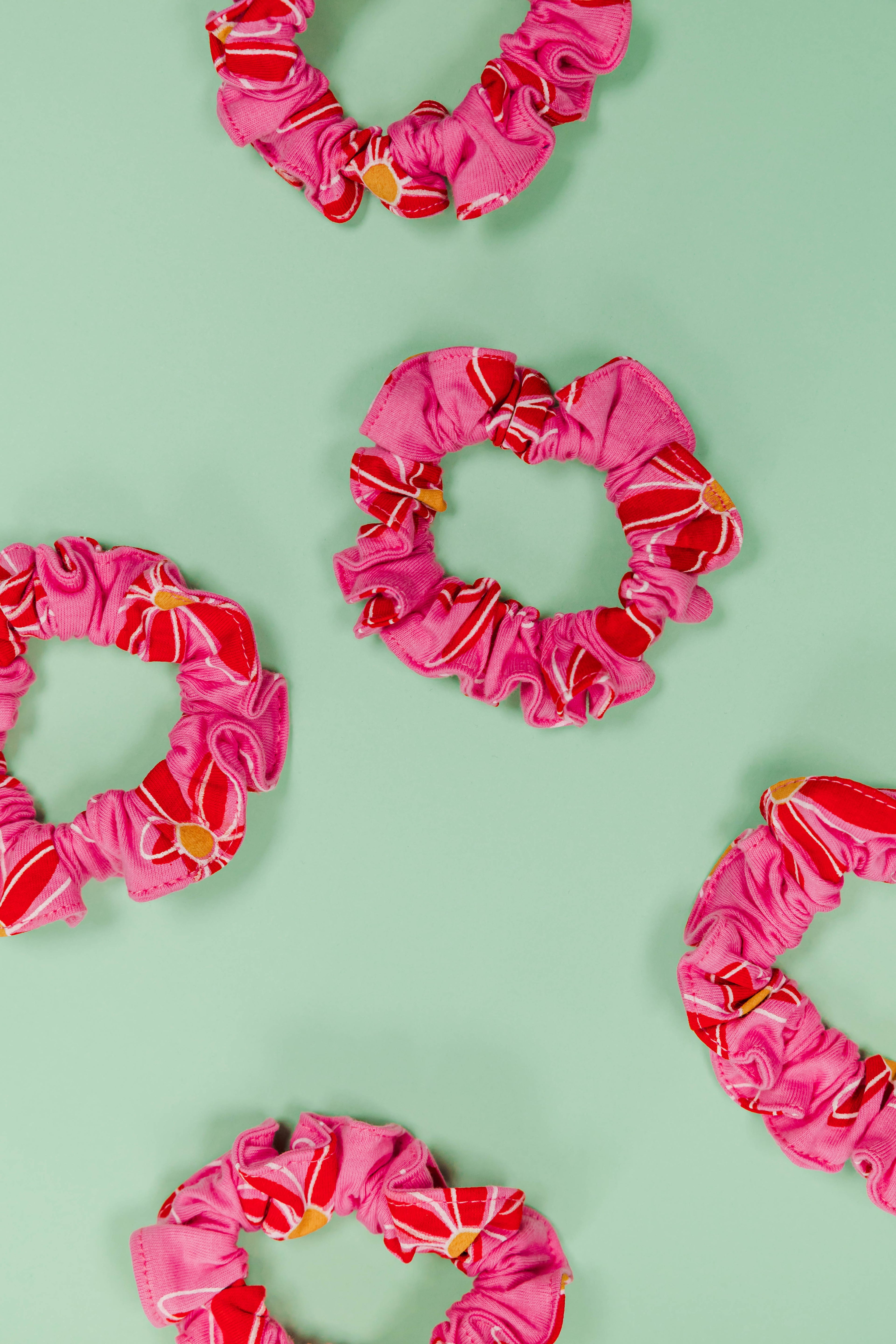 Big daisy scrunchies